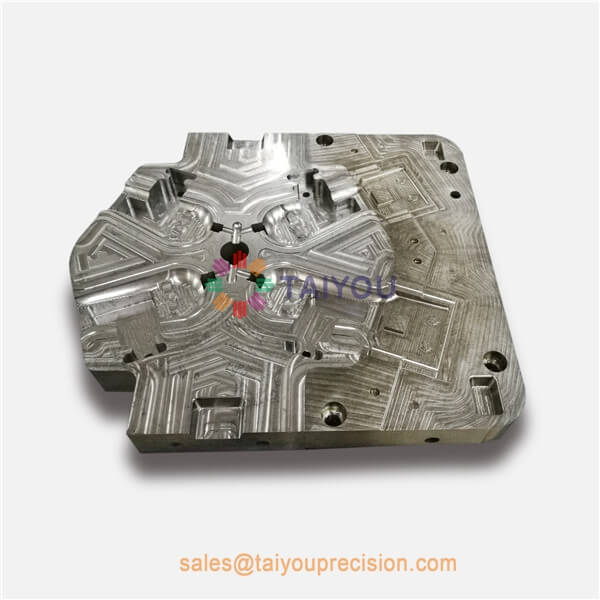 Mold cavity plate