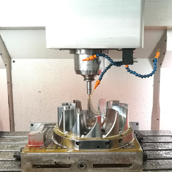 CNC milling for plastic mold