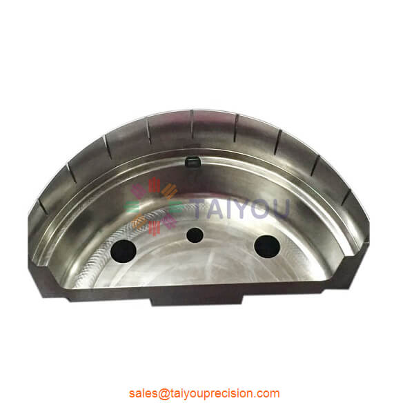 Mold cavity insert